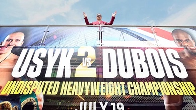 Usyk vs Dubois 2 gây phấn khích với màn "cưỡi xe bus 2 tầng lên sóng"