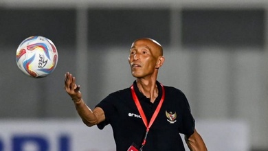 Tan mộng World Cup, HLV trưởng Indonesia từ chức
