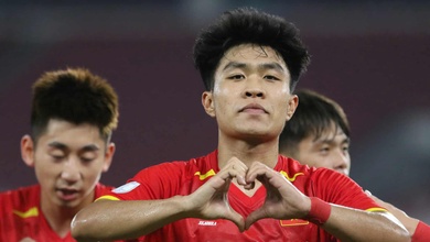 Hậu vệ U23 Việt Nam ghi bàn giỏi hơn cả tiền đạo: HLV Kim Sang Sik mừng hay lo?