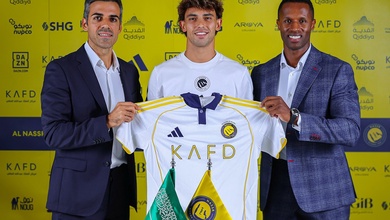 Cristiano Ronaldo đứng sau thương vụ khủng tới Al Nassr với mức lương khó tin