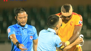 Một trọng tài V.League nhập viện cấp cứu khi kiểm tra thể lực