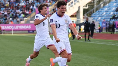  Đồng đội cũ của Messi khiến Italia thua đậm