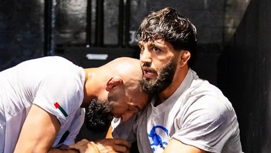 Arman Tsarukyan tiết lộ kế hoạch sau khi không được tranh đai 