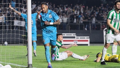 Neymar khơi lại cuộc tranh luận về việc được chọn vào đội tuyển Brazil sau hat-trick