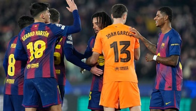 Barcelona thắng sít sao nhờ cú đúp đánh đầu của một trung vệ