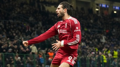 Tranh cãi về VAR giúp Liverpool đánh bại Inter và leo lên Top 8