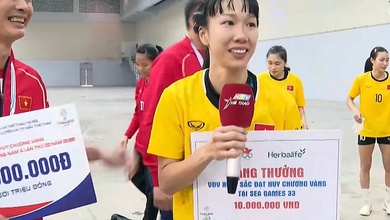 "Đội trưởng đứt dây chằng gối" dẫn dắt bóng ném nữ Việt Nam hạ Thái Lan giành HCV SEA Games 33