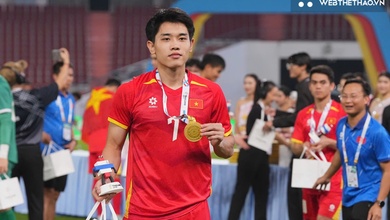 Hai cầu thủ giành HCV SEA Games 33 lọt vào Top 5 Quả bóng Vàng Việt Nam 2025
