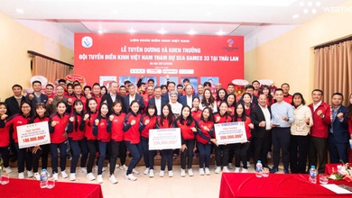 Lễ trao thưởng đội tuyển điền kinh VIệt Nam sau chiến tích huy hoàng tại SEA Games 33