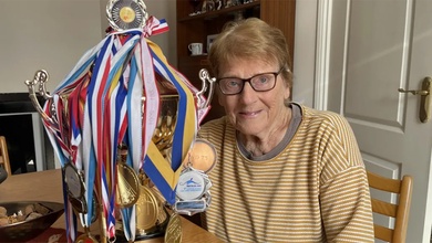 Bóng bàn mỗi ngày giúp cụ bà 99 tuổi duy trì sức sống phi thường