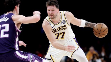 Chấm dứt tháng 12 tệ hại, Los Angeles Lakers "hủy diệt" Kings với cách biệt 24 điểm