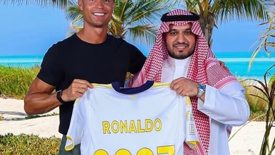 Trở thành tỷ phú đô la trong năm 2025 Ronaldo vẫn chỉ là "Cầu thủ giàu số 2 thế giới"