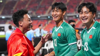 U23 Việt Nam tổn thất lực lượng trước VCK châu Á, HLV Kim Sang Sik đau đầu tính toán