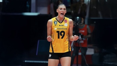 Siêu sao Tijana Boskovic gia hạn hợp đồng với VakifBank cùng mức lương kỷ lục