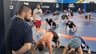 Khabib Nurmagomedov: “Không có tự do ngôn luận” trong phòng tập của tôi