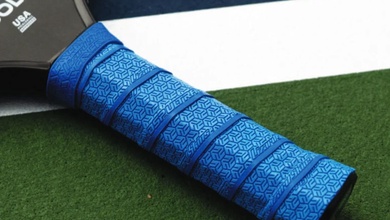 Điều chỉnh cán vợt pickleball: Giải pháp hiệu quả cho cổ tay khỏe mạnh