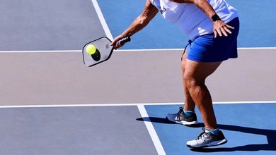 Khoảng cách giữa sân tập và thi đấu: Giải mã bí ẩn kỹ thuật dink trong pickleball