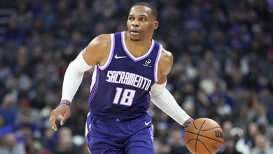 Russell Westbrook xô đổ kỷ lục của Oscar Robertson, trở thành PG ghi điểm vĩ đại nhất lịch sử NBA
