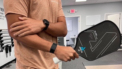 Đau khuỷu tay - mặt trái ít biết của môn thể thao đang gây sốt pickleball