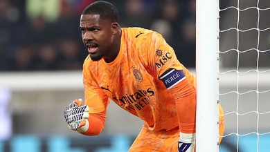 Maignan sắp gia hạn hợp đồng với Milan, mức lương tương đương với Leao