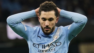 Man City lãng phí cơ hội khiến cuộc đua vô địch thêm phức tạp