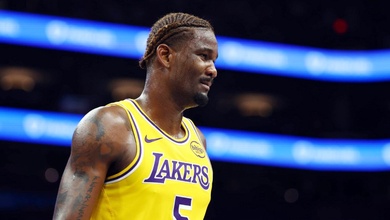 Tương lai Deandre Ayton tại Lakers: Chỉ là giải pháp tạm thời bên cạnh Luka Doncic?