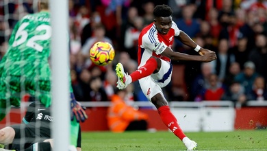 Đội hình dự kiến Arsenal vs Liverpool: Saka tái xuất, Gakpo đá trung phong