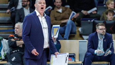 Berlin Recycling Volleys thay HLV giữa mùa giải khi áp lực ngày càng tăng