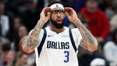 Anthony Davis tránh được phẫu thuật bàn tay, Mavericks vẫn ráo riết tìm đối tác chuyển nhượng