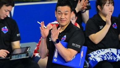 Tranh cãi phủ bóng chiến thắng của IBK, HLV Oh Shim nổi giận