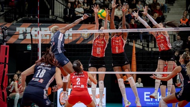 Eczacıbaşı Dynavit thắng “tốc hành” Olympiacos, khẳng định sức mạnh tại Champions League nữ