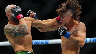 Diego Lopes cảnh báo Volkanovski: “Càng ép tôi, càng dễ bị knock-out”