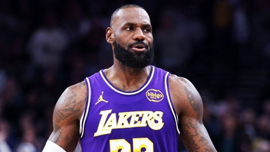 Kỷ nguyên LeBron James dần đến hồi kết: Lần đầu siêu sao NBA mất suất đánh chính All-Star sau 22 năm