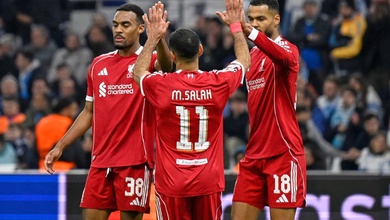 Thắng đậm Marseille, Liverpool tăng hy vọng vào vòng loại trực tiếp Champions League