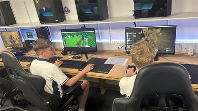 Hệ sinh thái Esports và bài toán phát triển bền vững: Khi sức khỏe tinh thần trở thành trụ cột mới