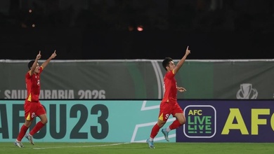 Khoảnh khắc hiếm có: Người hâm mộ Indonesia đoàn kết cổ vũ U23 Việt Nam lật đổ Hàn Quốc