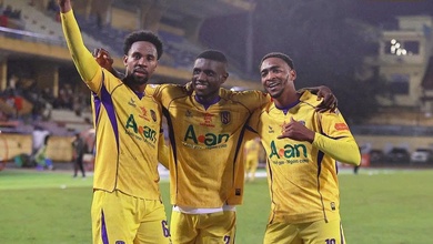 Cao Văn Bình hóa "người nhện", SLNA tạo địa chấn tại Hàng Đẫy