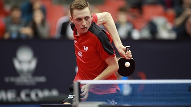 Cú đánh sau lưng: Đỉnh cao kỹ thuật và tính ứng biến trong bóng bàn