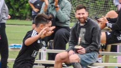 Bàn thắng của Messi từ một góc không tưởng khi xem con trai thi đấu cho Inter Miami