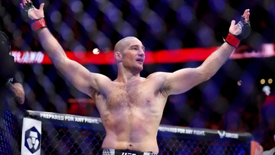 BTC thẳng tay cắt micro nhà cựu vô địch hạng trung sau loạt phát ngôn gây tranh cãi hậu sự kiện UFC Houston