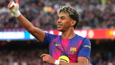 Lamine Yamal đã lập hat-trick đầu tiên trước Messi bao lâu?