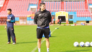 Ninh Bình chia tay HLV Gerard Albadalejo sau 3 thất bại liên tiếp