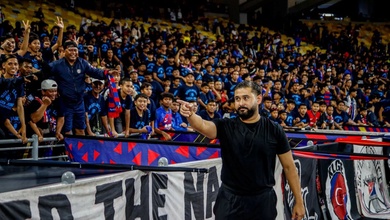 Hoàng thân Malaysia phản pháo chỉ trích vụ bê bối 7 cầu thủ nhập tịch: “Hãy kiện tôi ra tòa”