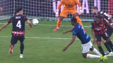 Lý do trọng tài không thổi phạt đền Ricci để bóng chạm tay ở trận AC Milan vs Inter