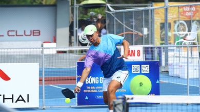 Cách xử lý những cú drive cực mạnh khi đứng gần lưới trong pickleball