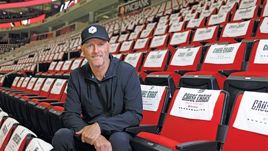 Pickleball bùng nổ tại Mỹ: Tỷ phú mới của Forbes xây dựng đế chế thể thao trị giá hàng tỷ USD