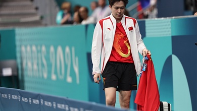 Địa chấn WTT Chongqing: Wang Chuqin gục ngã trước thần đồng bóng bàn Nhật Bản
