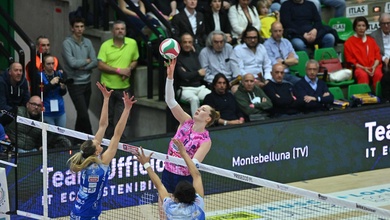 Imoco lội ngược dòng ngoạn mục trước Novara ở bán kết Serie A1