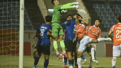 HAGL và canh bạc cầu thủ trẻ trong cuộc đua trụ hạng V.League