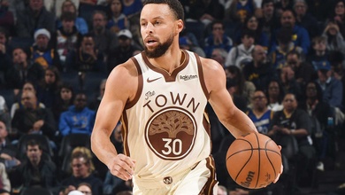 Dẹp bỏ lời khuyên nghỉ ngơi, Stephen Curry quyết chạy đua với thời gian để kịp trở lại Warriors